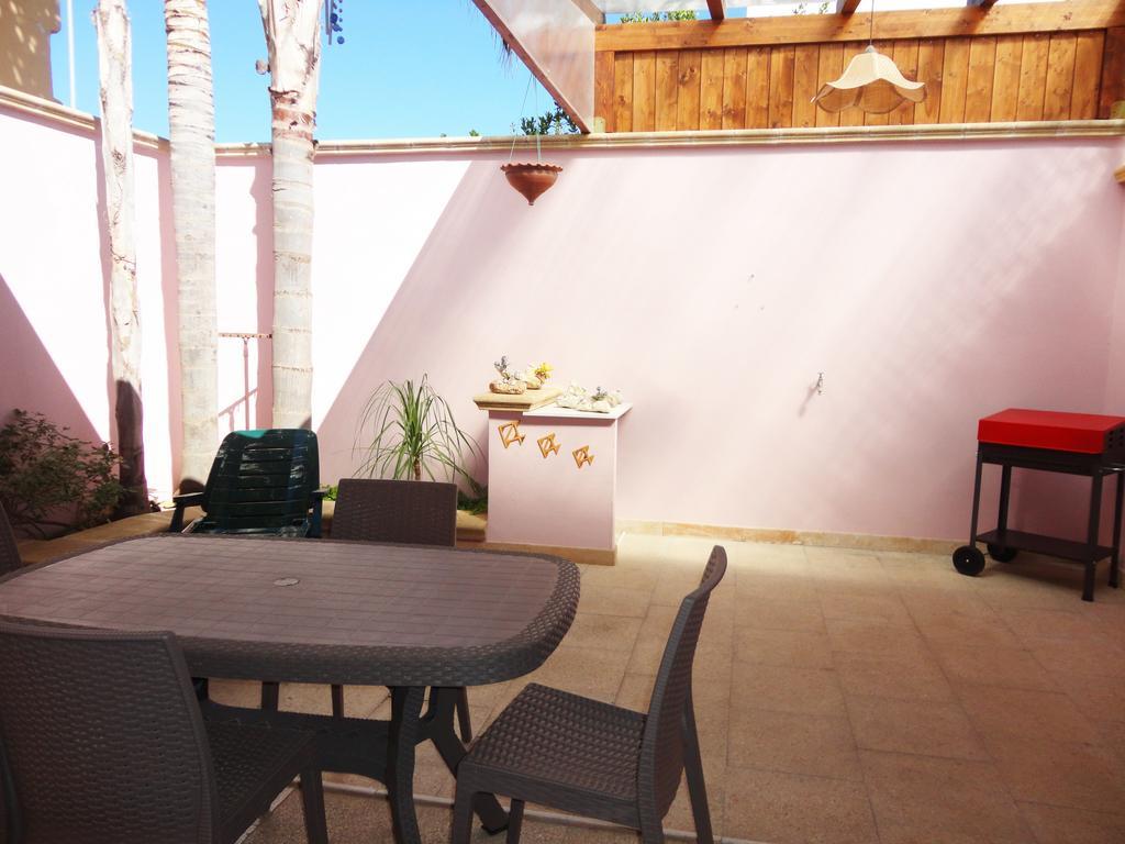 Casetta Indipendente Torre San Giovanni 103 Verso Sud Экстерьер фото